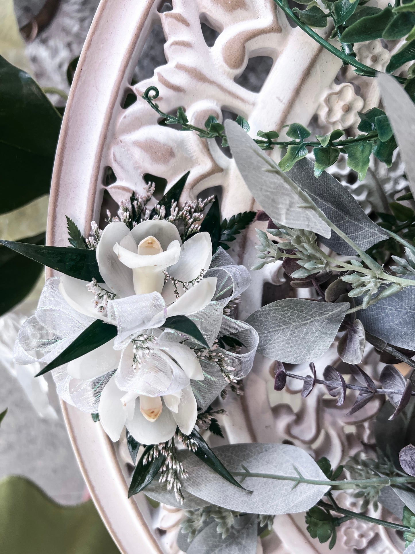 Orchid Boutonniere/Wristlet