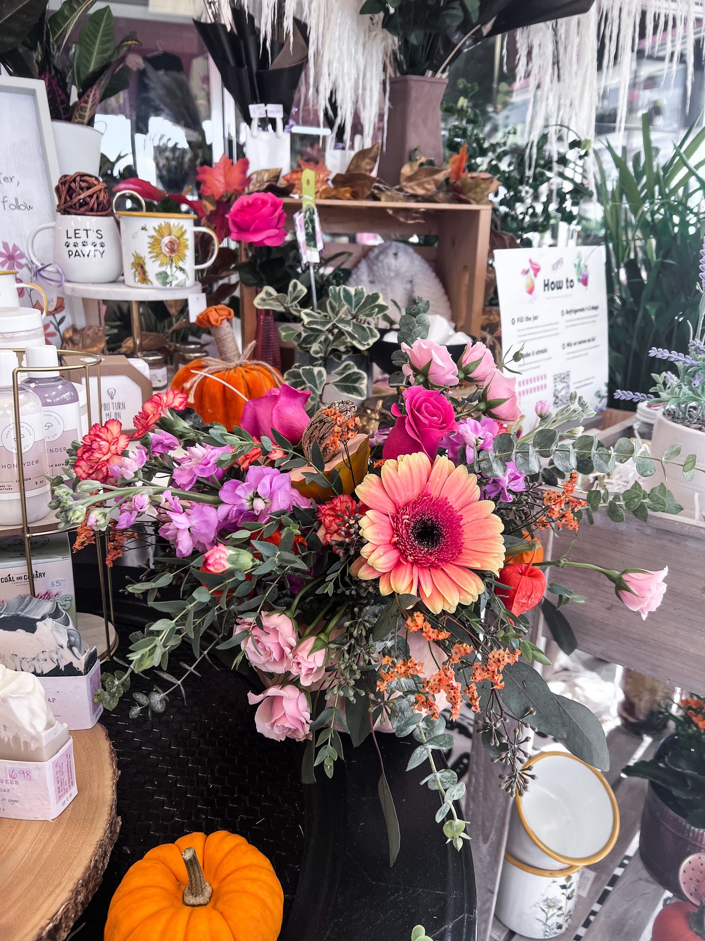 Bold Arrangement