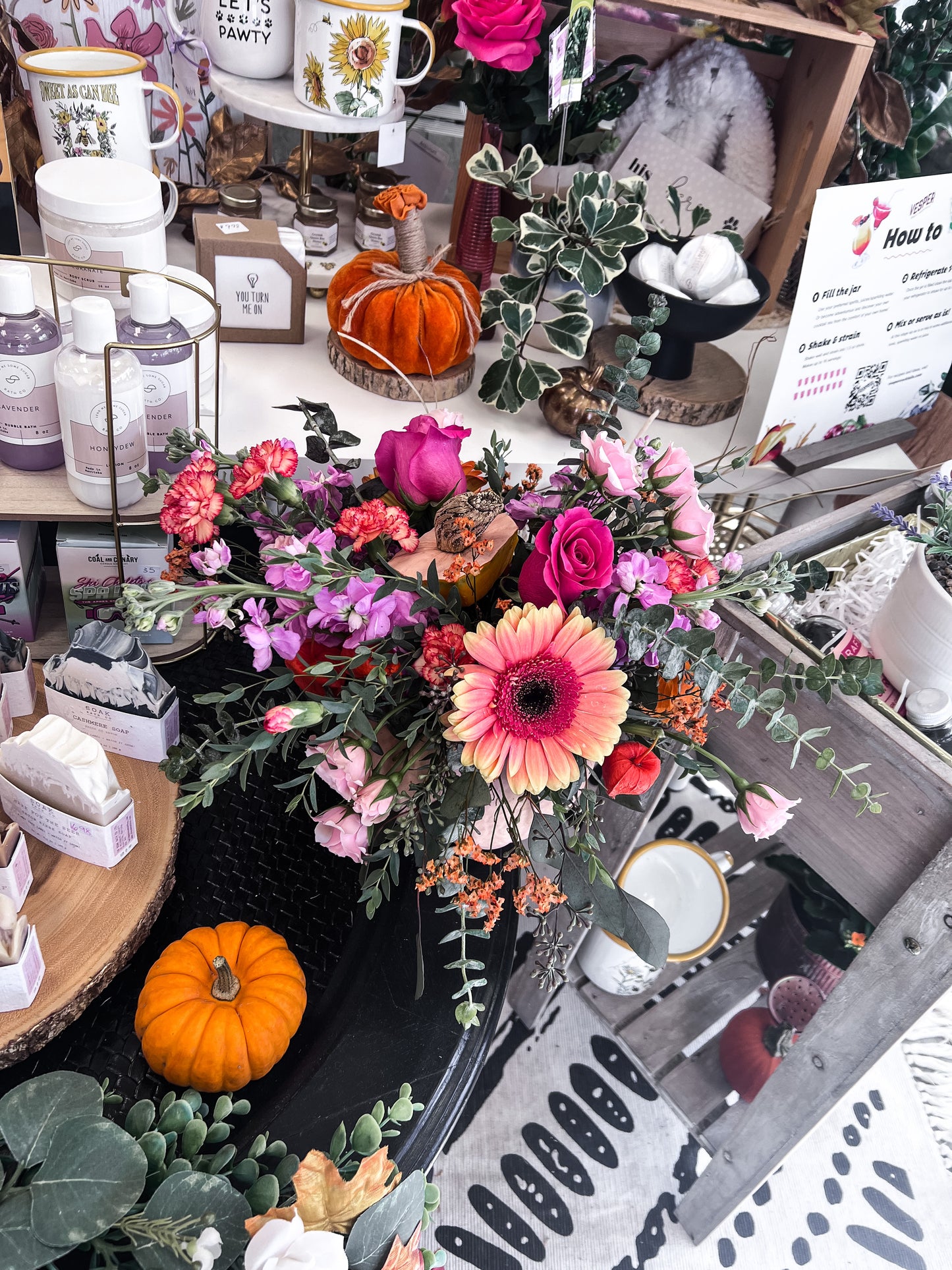 Bold Arrangement