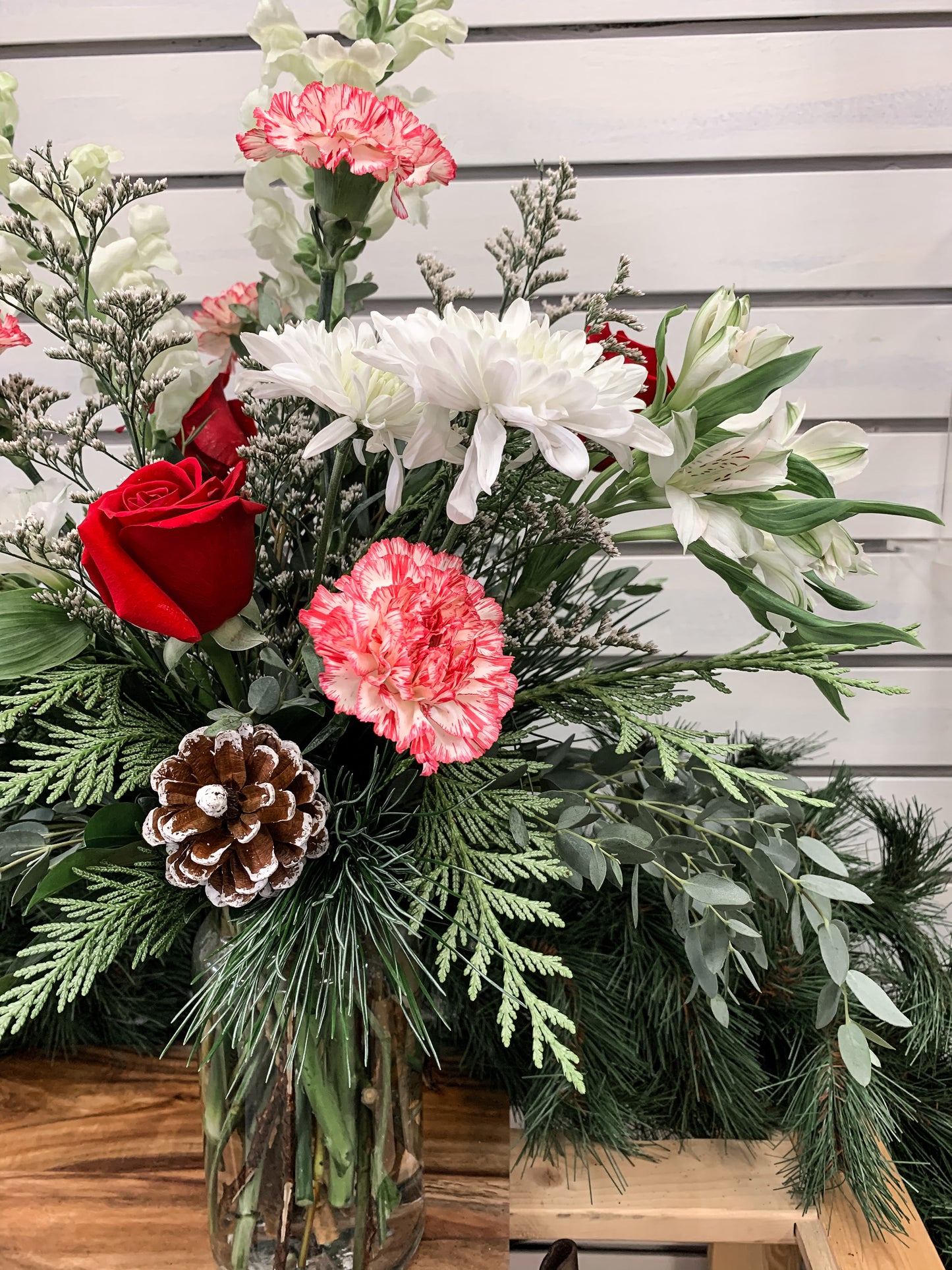 Holiday Cheer Vase