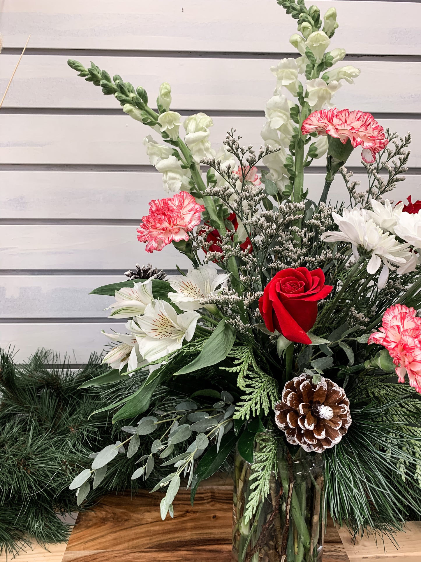 Holiday Cheer Vase