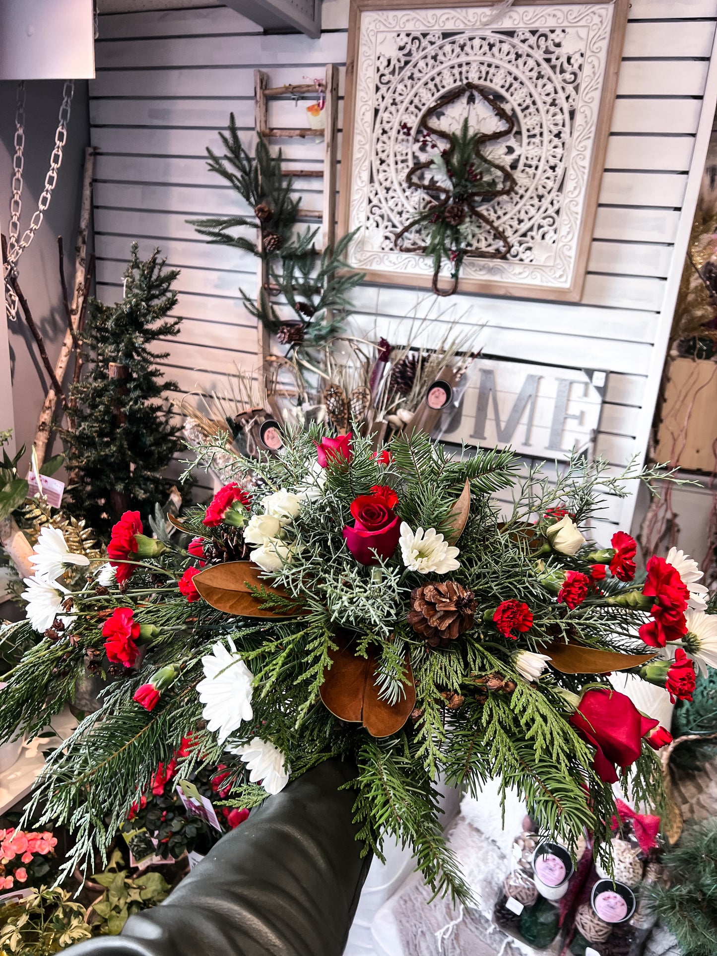 Macyks Christmas Centrepiece