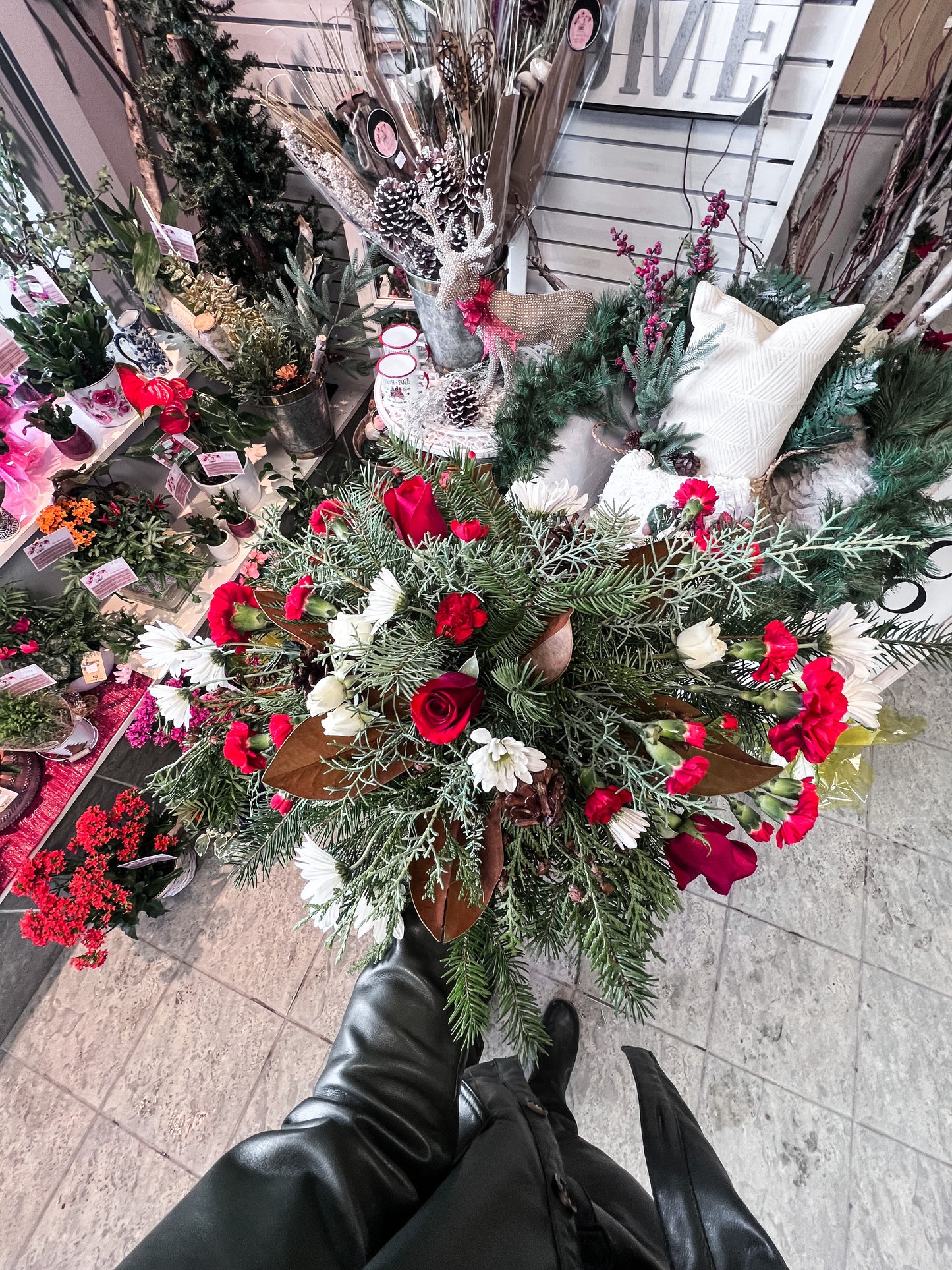 Christmas Traditions Centrepiece