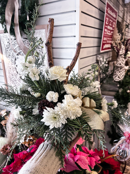 Macyks Christmas Arrangement
