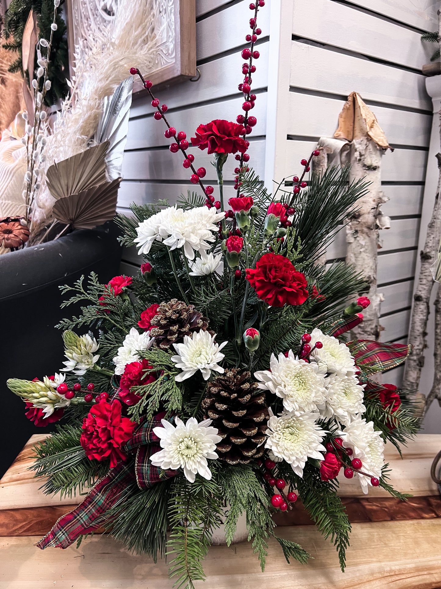 Macyks Christmas Arrangement