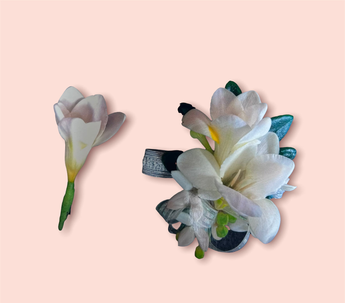 Mini Calla Lily Boutonniere/Wristlet