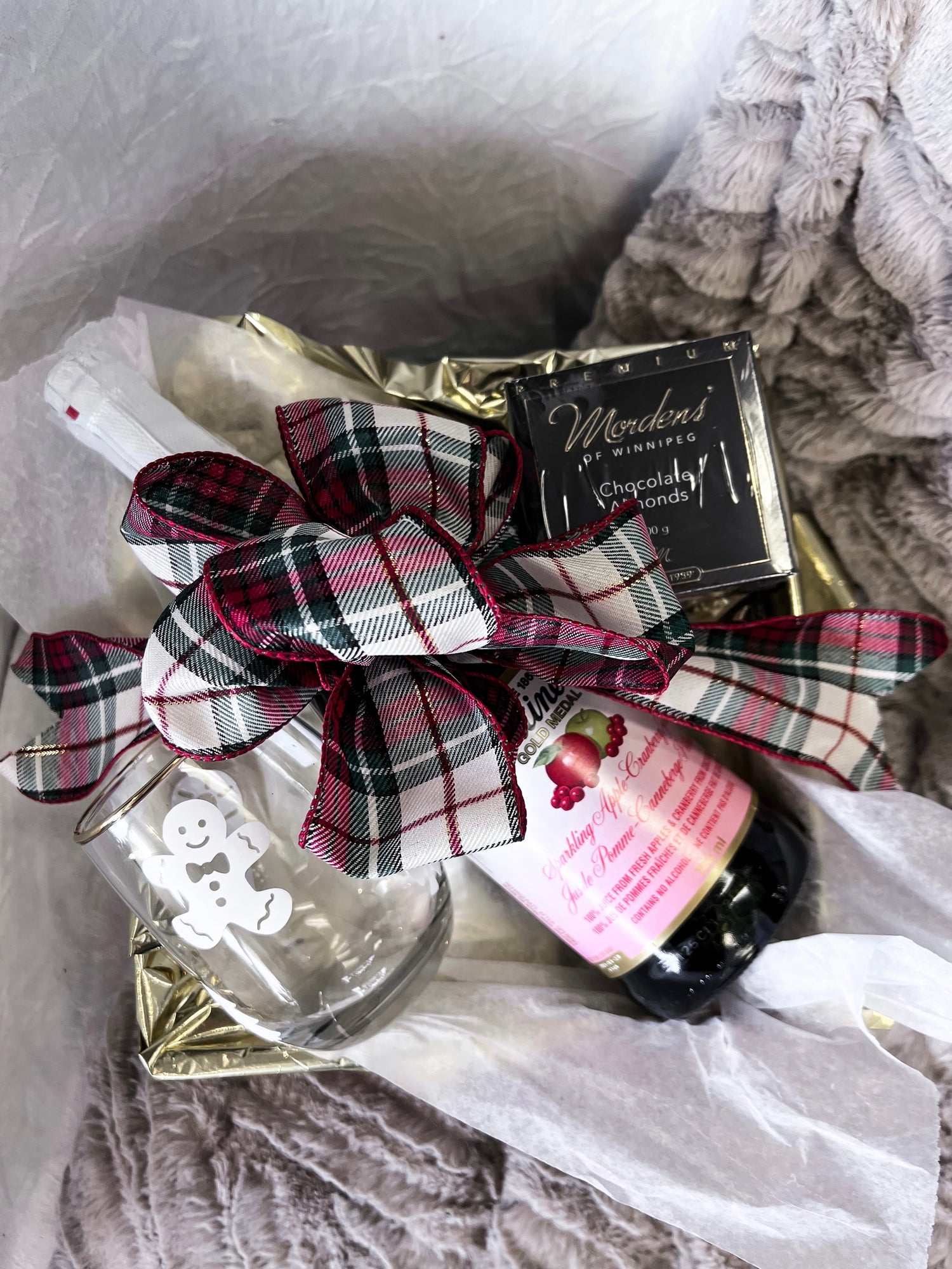Luxe Gift Basket Collection