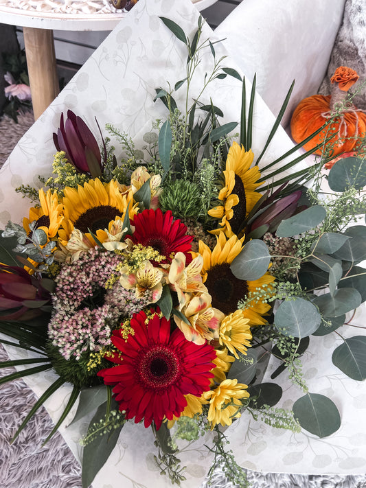 Thanks Giving Mixed Bouquet (Premium Shown)