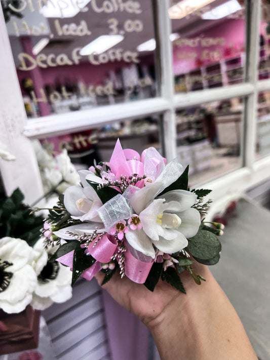 Orchid Boutonniere/Wristlet