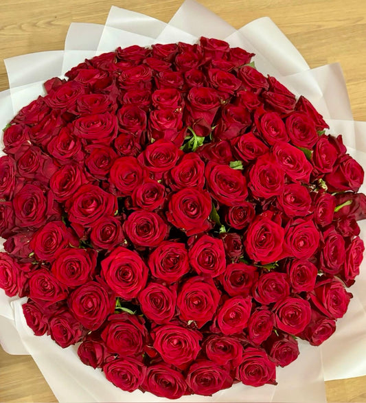 Special Rose Bouquets in Winnipeg – 25, 51, 101, 201, 301 or 501 Roses