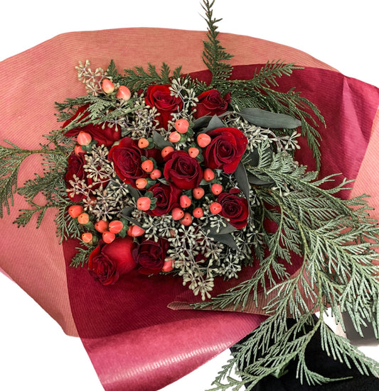 Romantic Christmas Bouquet